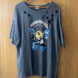 Blue buttercup tee